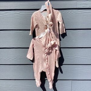 2 Jessica Simpson Baby One Piece Outfit Set with Headband 3/6 months New